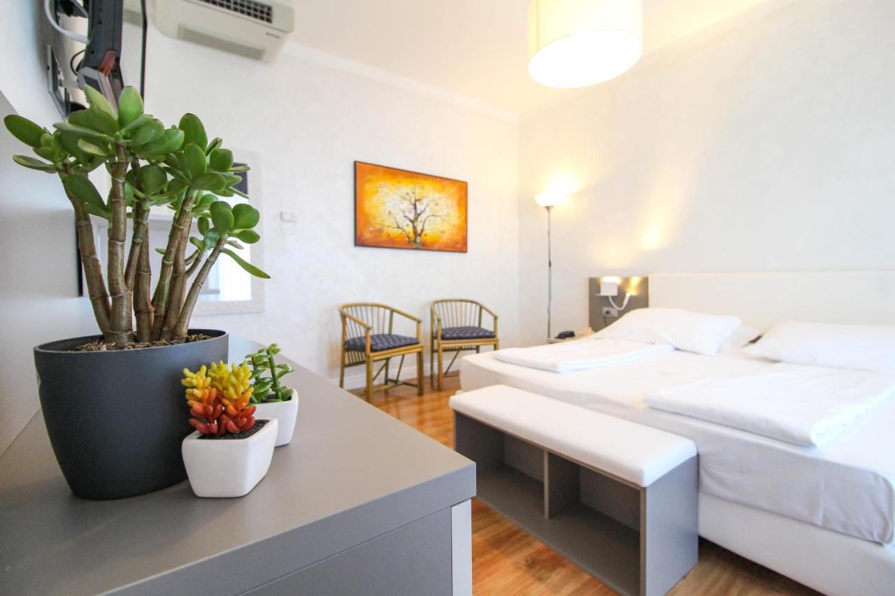 ביביונה Grand Hotel Esplanada מראה חיצוני תמונה