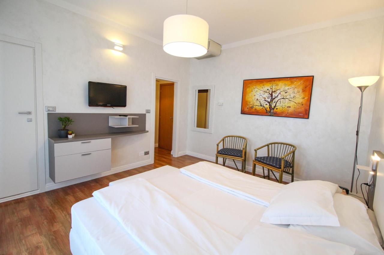 ביביונה Grand Hotel Esplanada מראה חיצוני תמונה