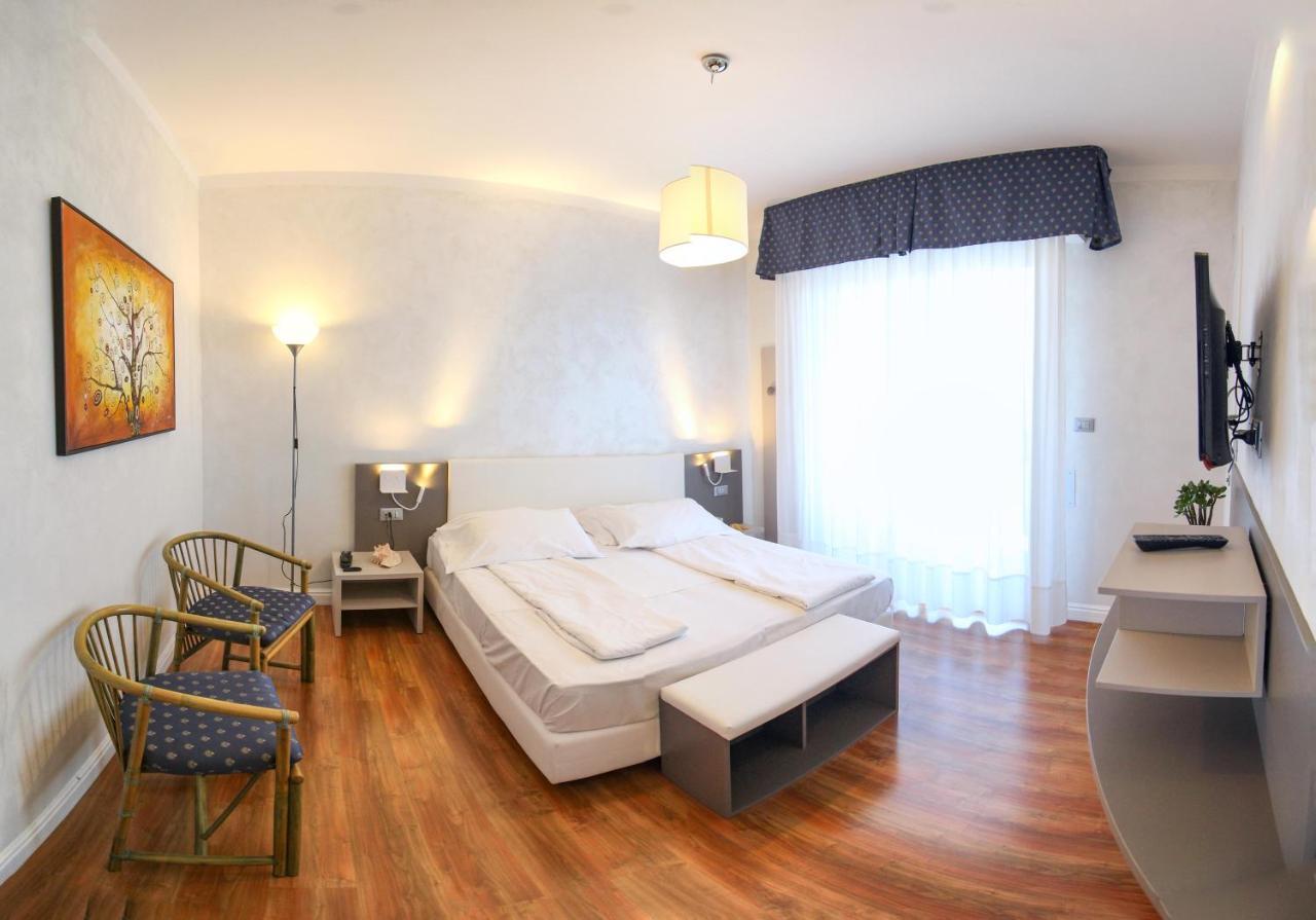ביביונה Grand Hotel Esplanada מראה חיצוני תמונה