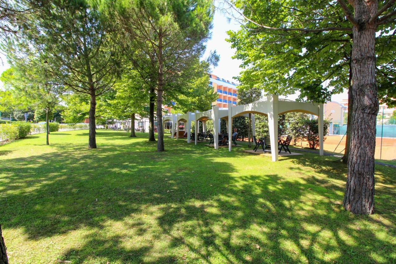 ביביונה Grand Hotel Esplanada מראה חיצוני תמונה