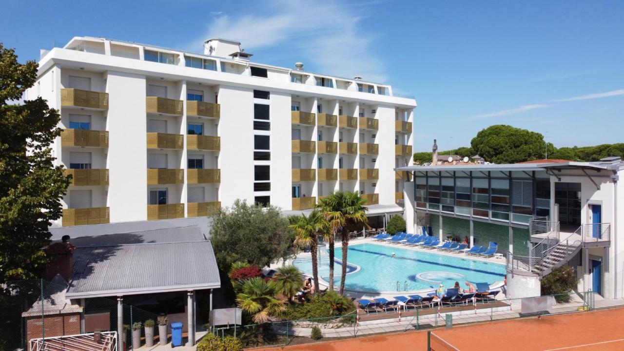ביביונה Grand Hotel Esplanada מראה חיצוני תמונה