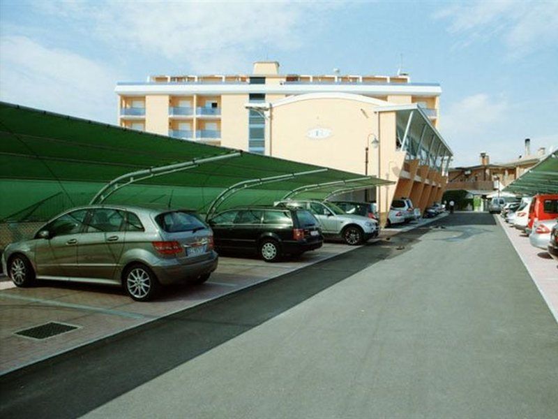 ביביונה Grand Hotel Esplanada מראה חיצוני תמונה