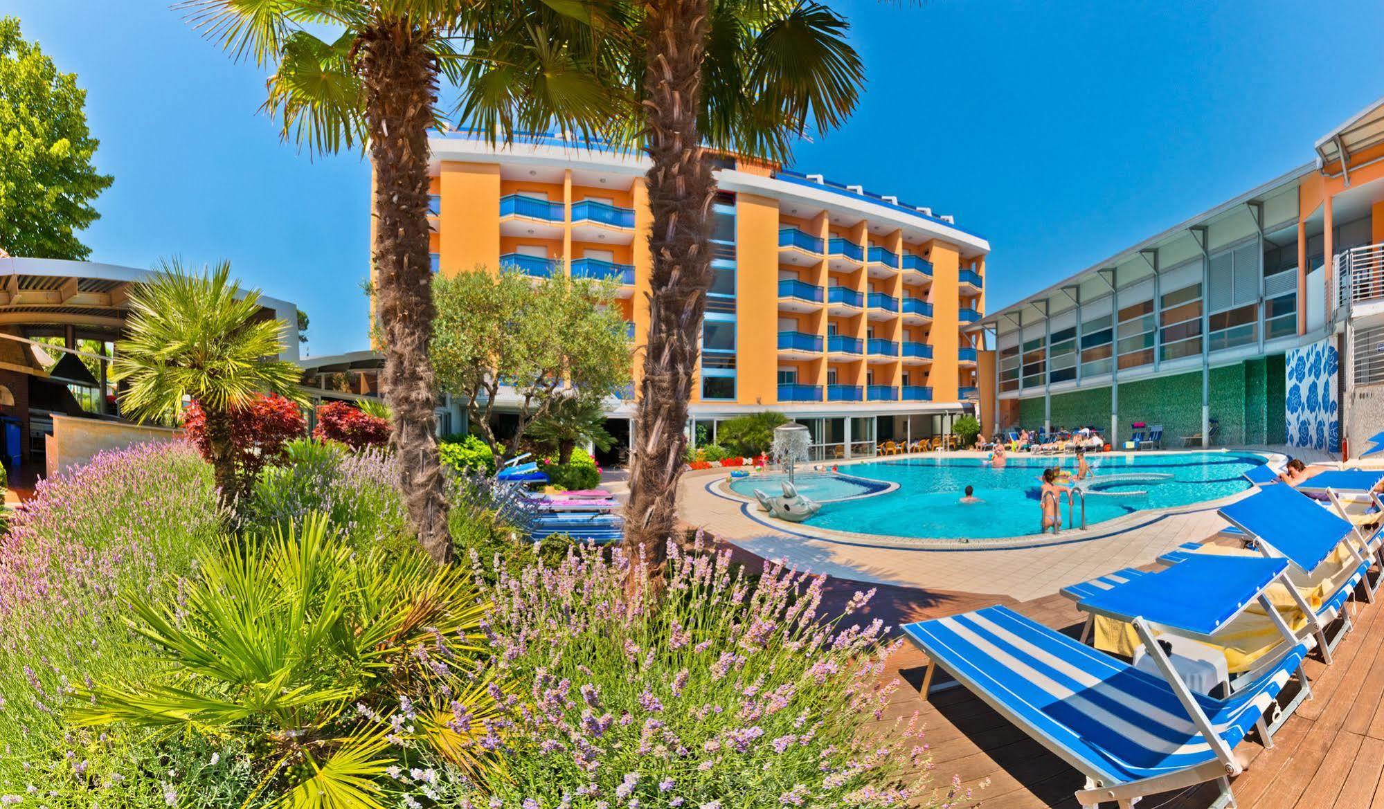 ביביונה Grand Hotel Esplanada מראה חיצוני תמונה